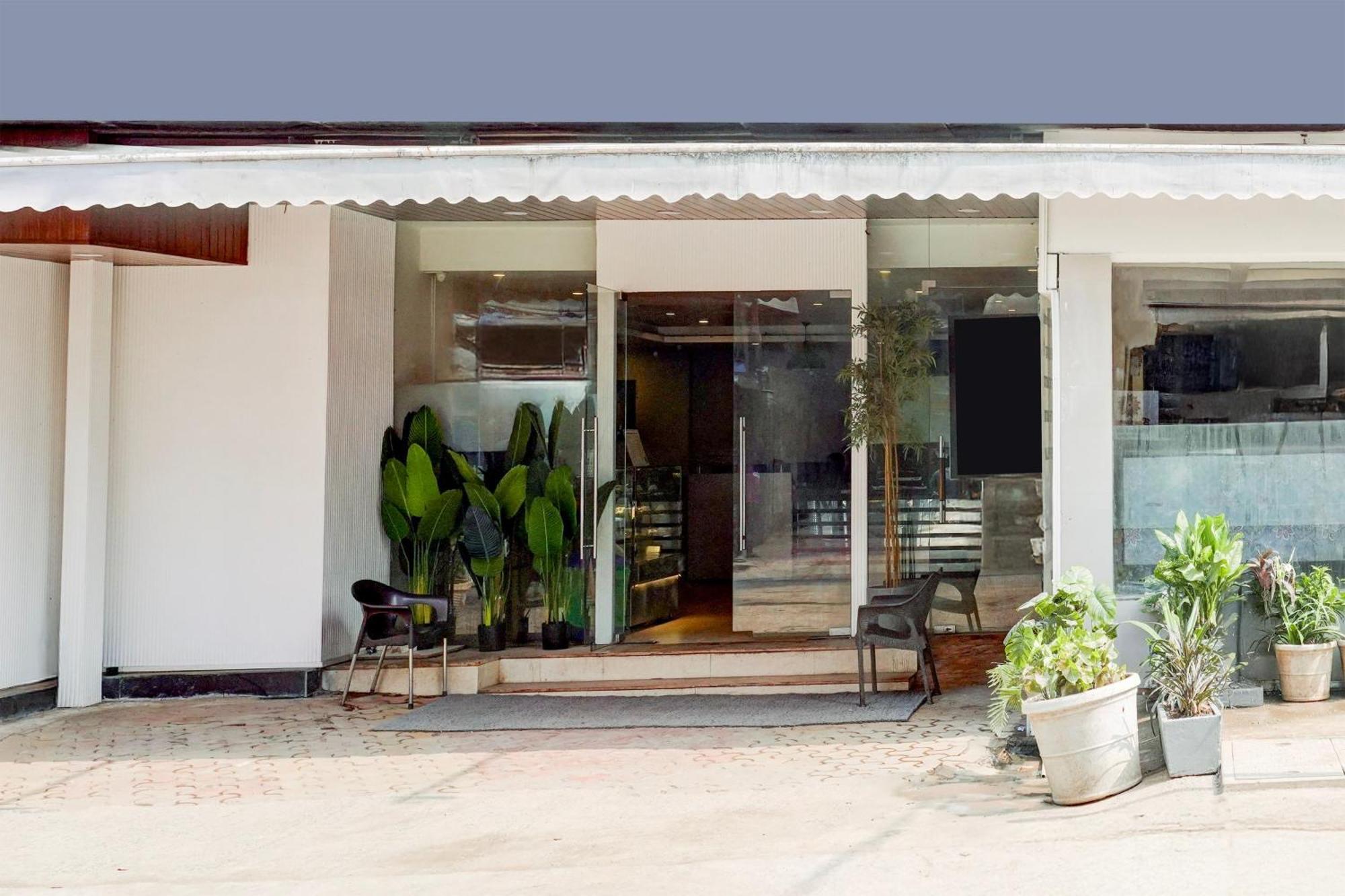 Super Townhouse Khar The Unicontinental Mumbai Exterior foto