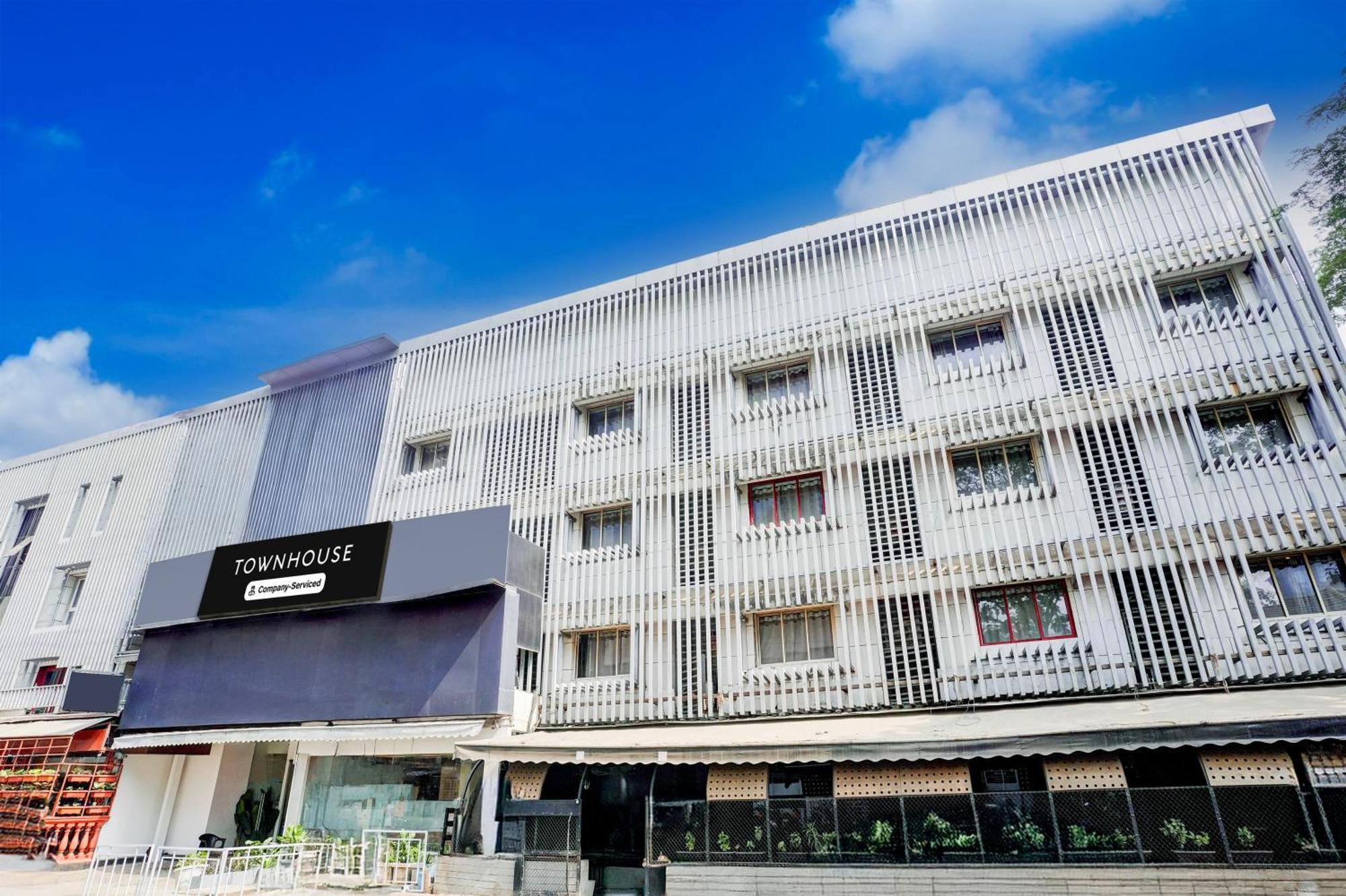 Super Townhouse Khar The Unicontinental Mumbai Exterior foto